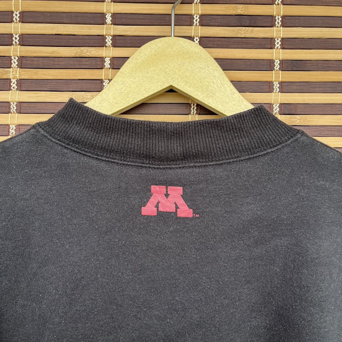 University Of Minnesota X GU Black Sweater Big Printed