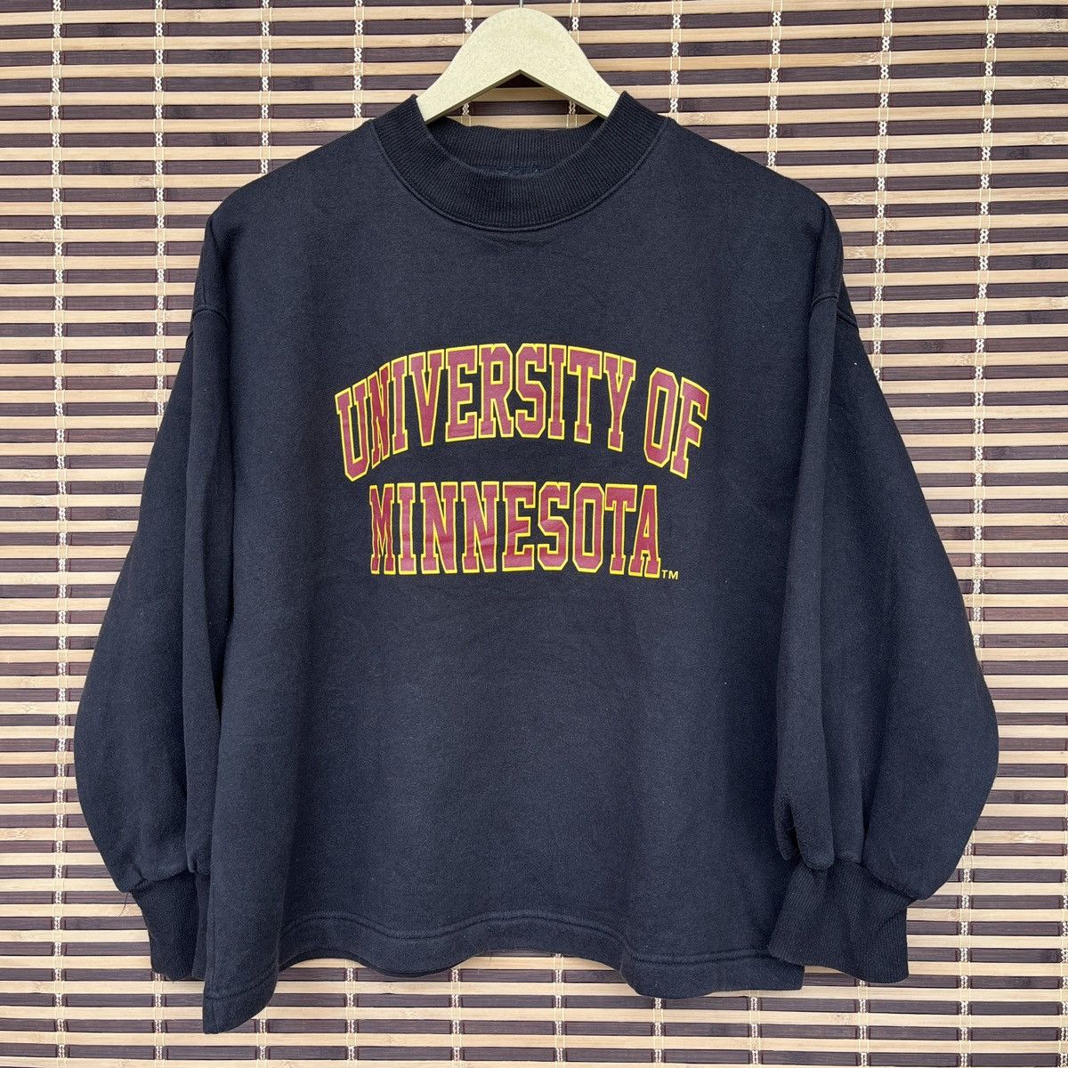 University Of Minnesota X GU Black Sweater Big Printed