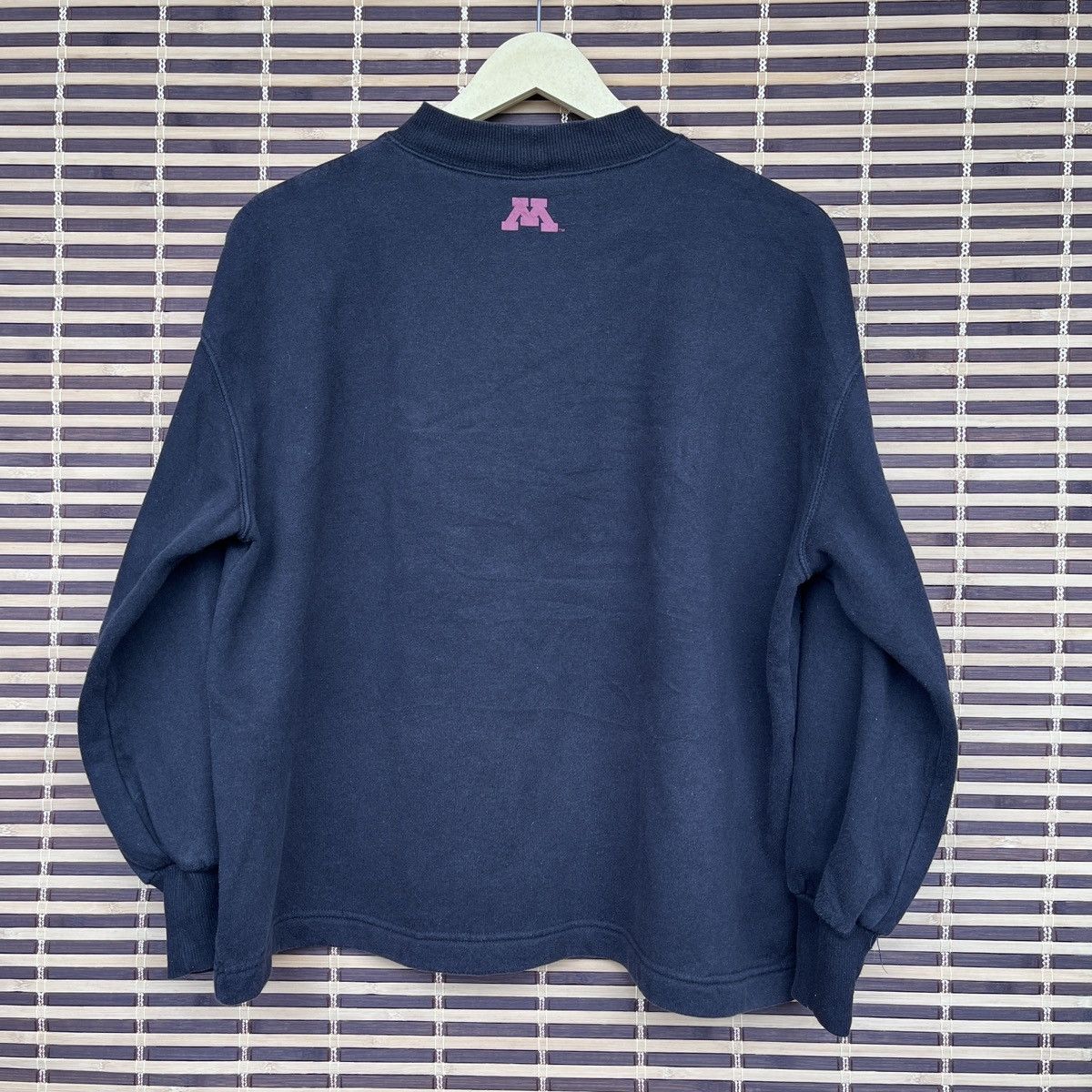 University Of Minnesota X GU Black Sweater Big Printed