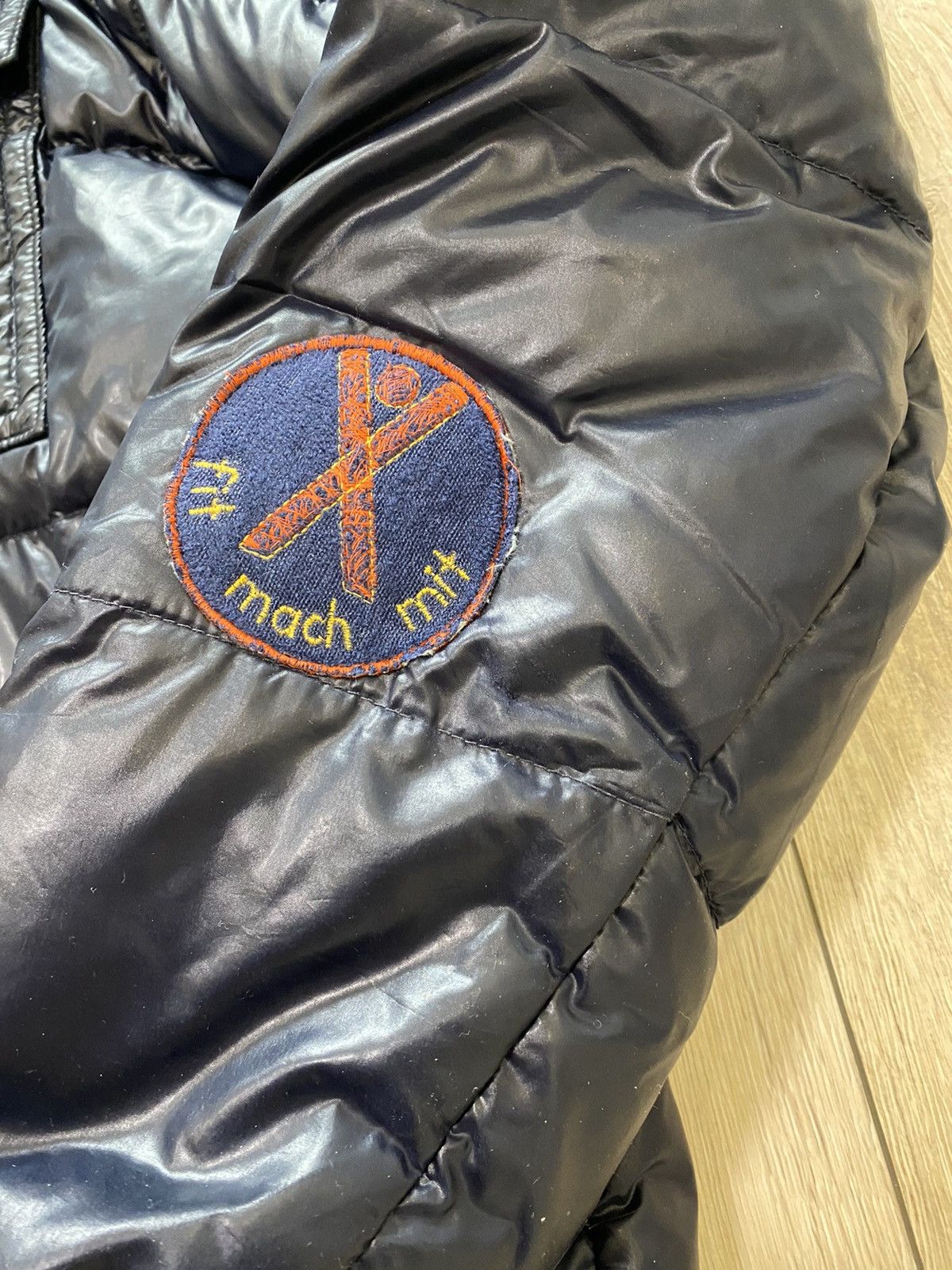 Moncler Rare Moncler K2 Vintage Patched Down Hooded Jacket Coat Size US L / EU 52-54 / 3 - 23 Thumbnail