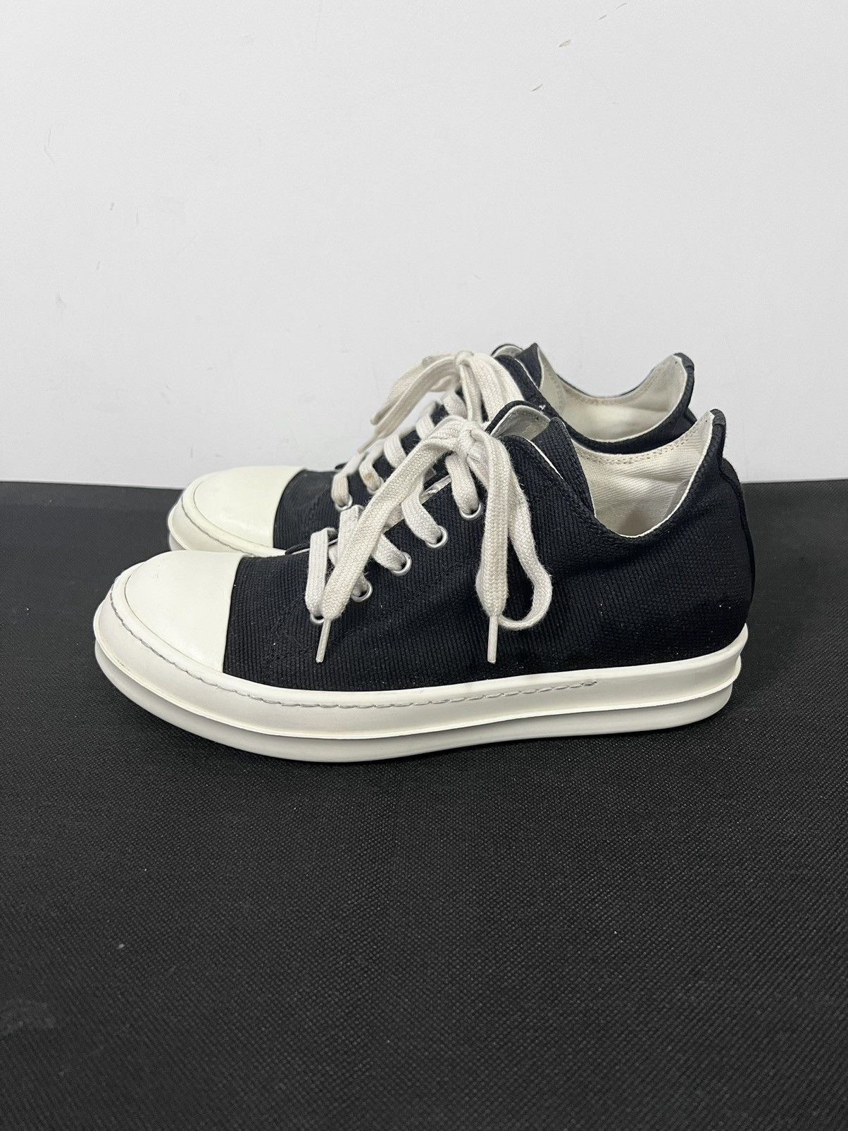 Rick Owens Drkshdw Rick owens drkshdw ramones low sneakers sz 37.5 Size US 7.5 / IT 37.5 - 2 Thumbnail
