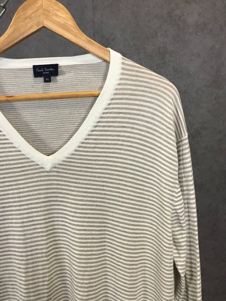 Paul Smith Paul Smith designer striped v neck sweater Size US XL / EU 56 / 4 - 2 Thumbnail