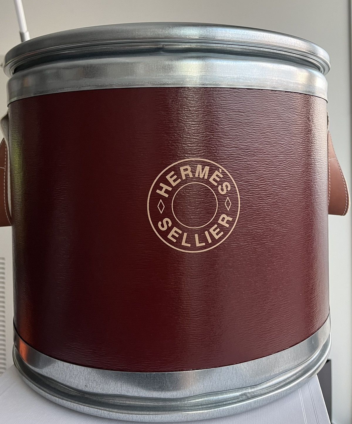 Hermes Iconic Brand New Hermes Logo Storage Box Rare Size ONE SIZE - 2 Thumbnail