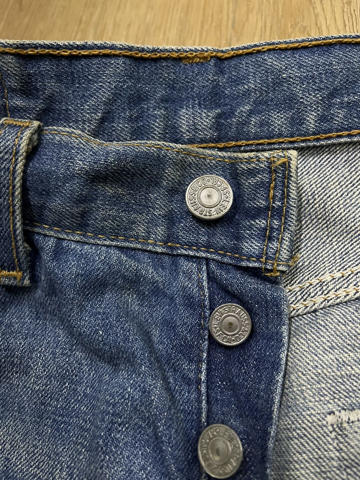 Levi's Vintage Levi’s 501 distressed denim Kurt cobain design Size US 29 - 4 Thumbnail