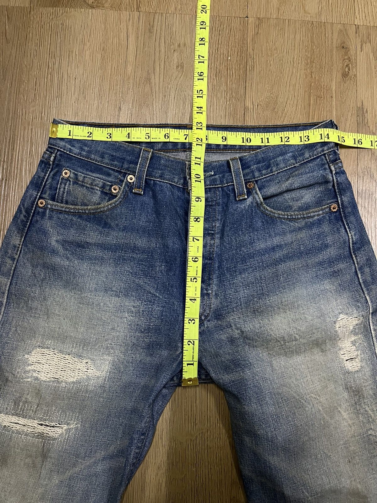 Levi's Vintage Levi’s 501 distressed denim Kurt cobain design Size US 29 - 13 Thumbnail