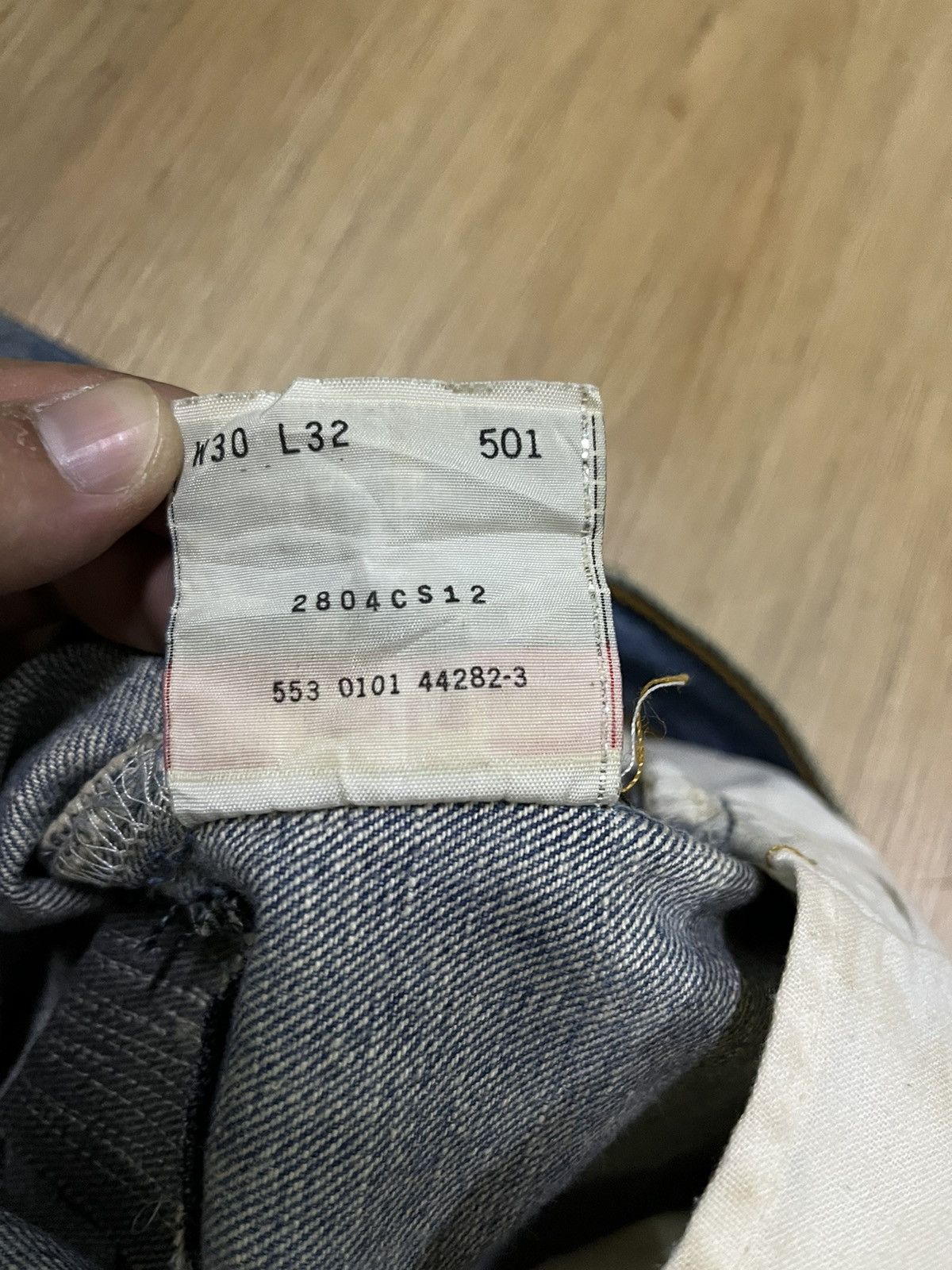 Levi's Vintage Levi’s 501 distressed denim Kurt cobain design Size US 29 - 8 Thumbnail