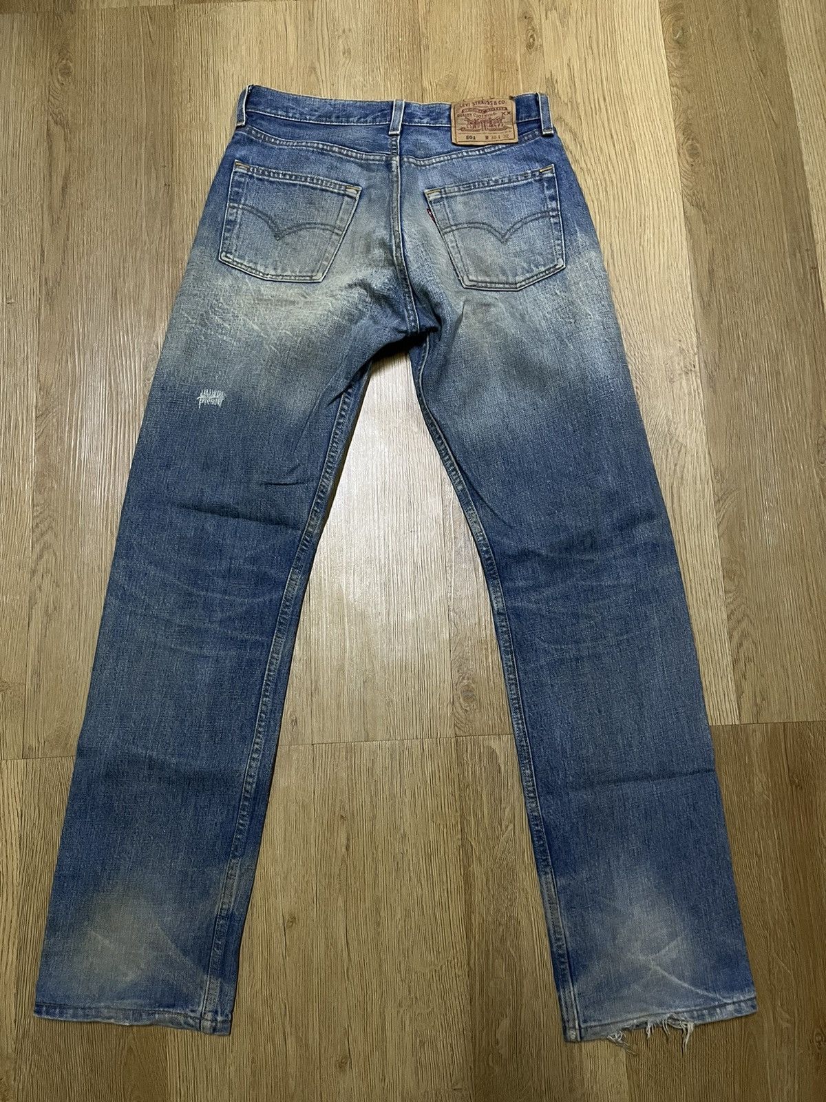 Levi's Vintage Levi’s 501 distressed denim Kurt cobain design Size US 29 - 2 Thumbnail