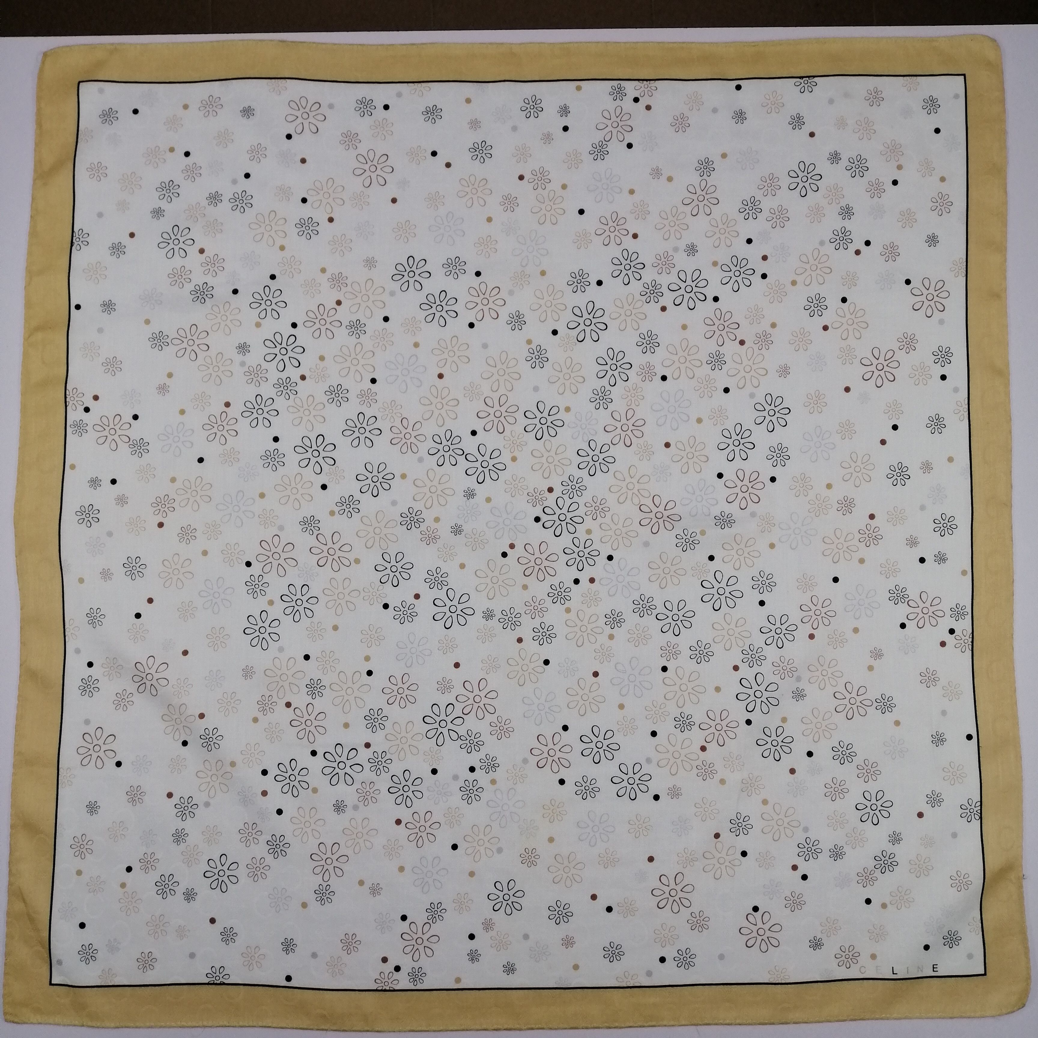 Celine Celine Handkerchief/Neckerchief/Scarves-KD1180 Size ONE SIZE - 2 Thumbnail