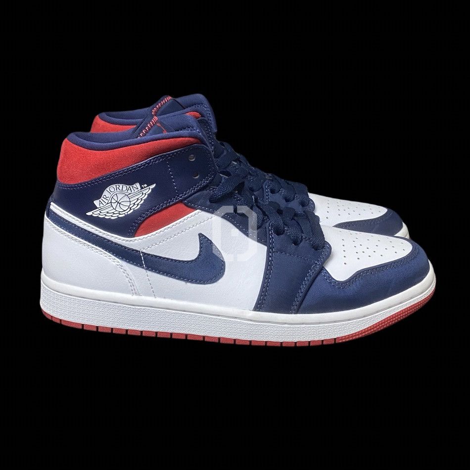 2020 Air Jordan 1 Mid SE  display picture 1