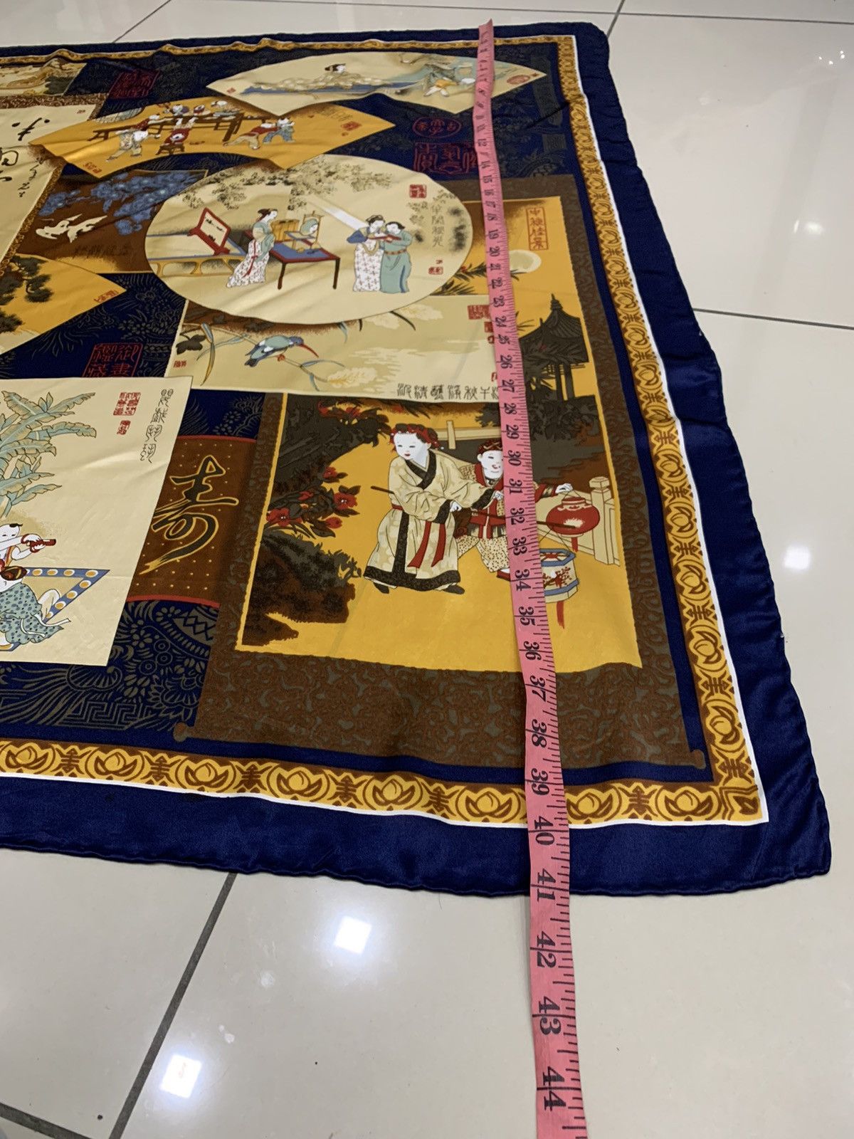 Japanese Brand VINTAGE JAPANESE CLASSIC TRADITIONAL GEISHA BIG SILK SCARF Size ONE SIZE - 2 Thumbnail