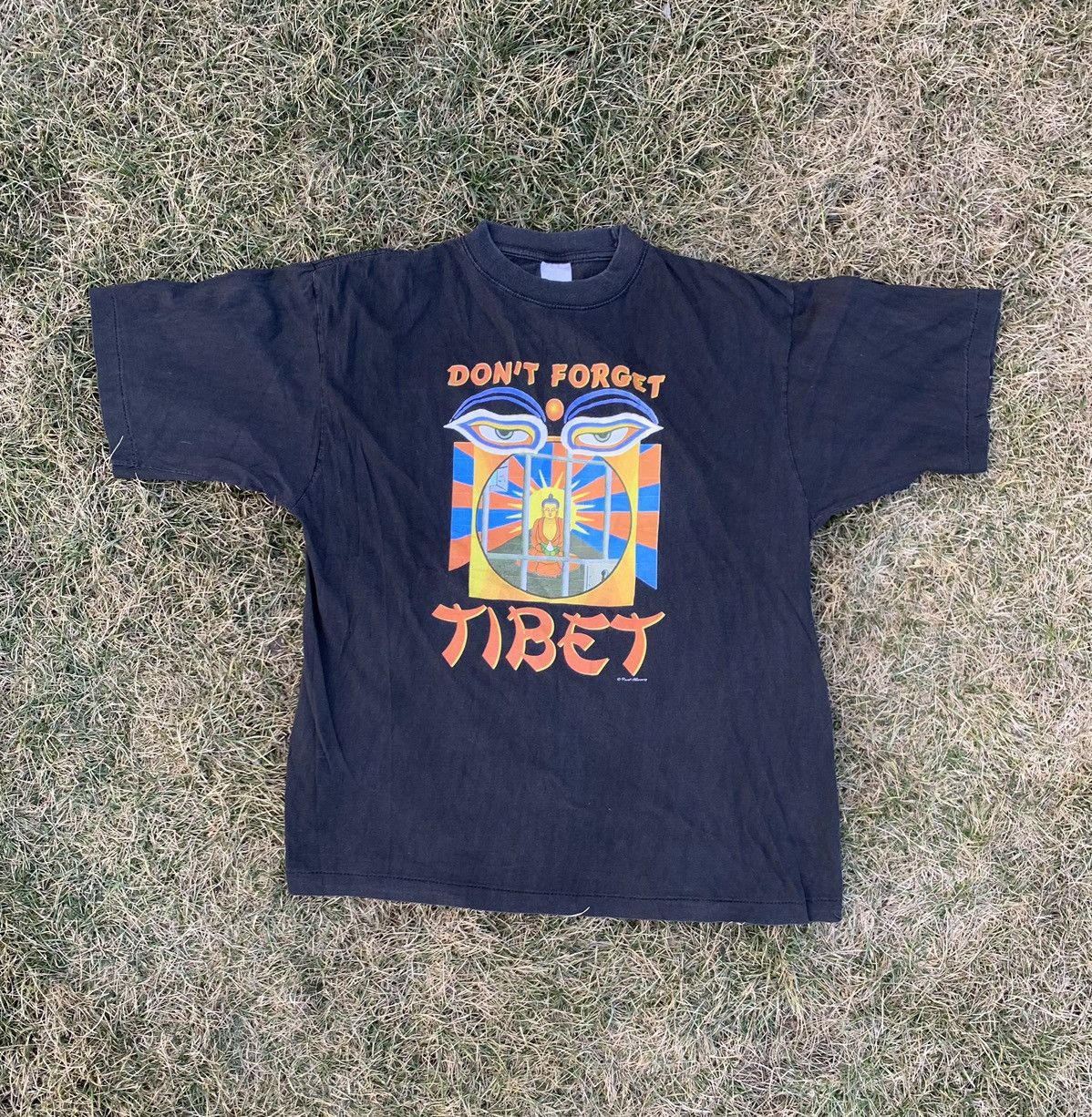Vintage 90s Don’t Forget TIBET Faded Shirt single stitch