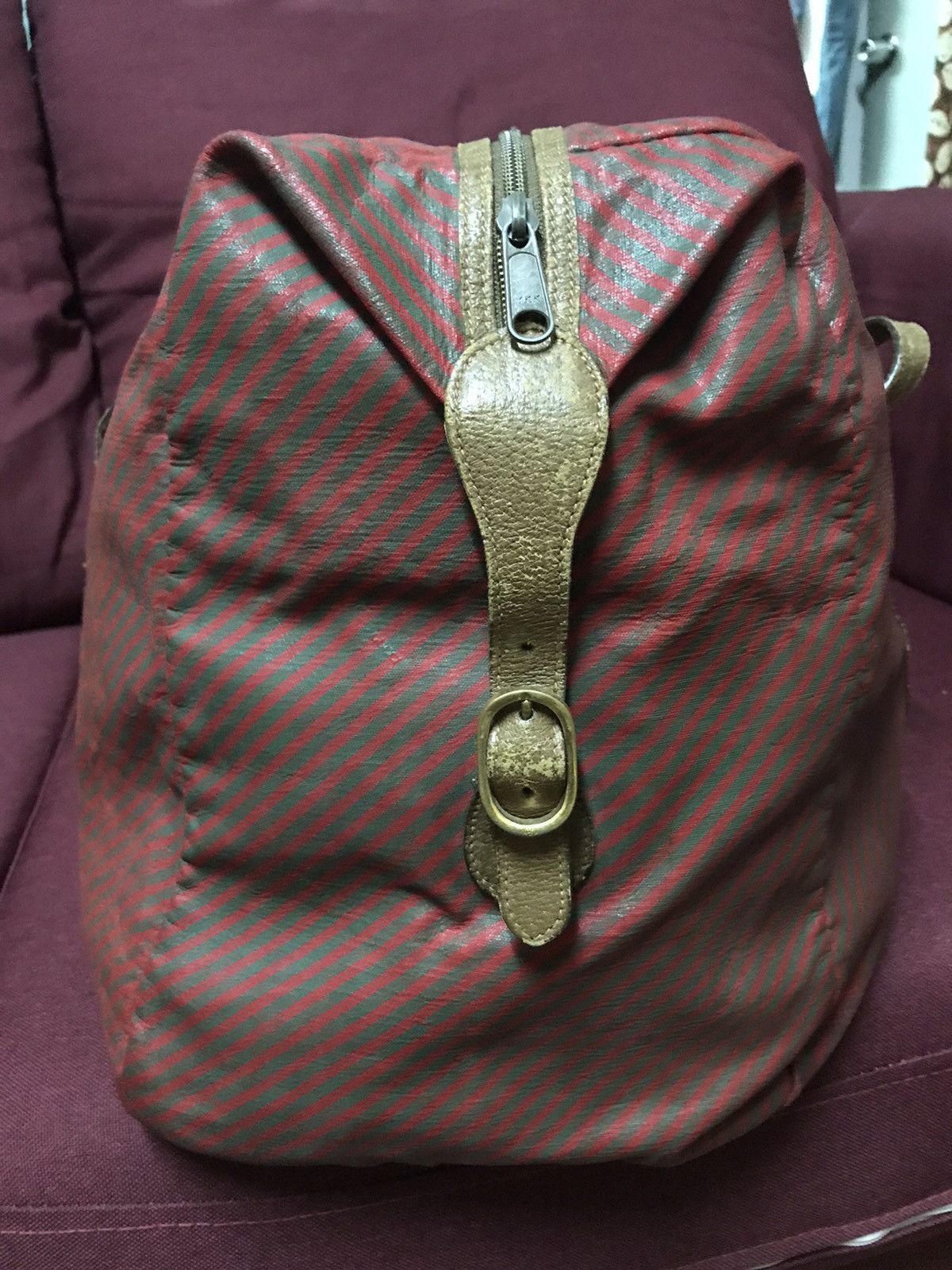 Gucci × Vintage Vintage Gucci travel 🧳 bag Size ONE SIZE - 4 Thumbnail