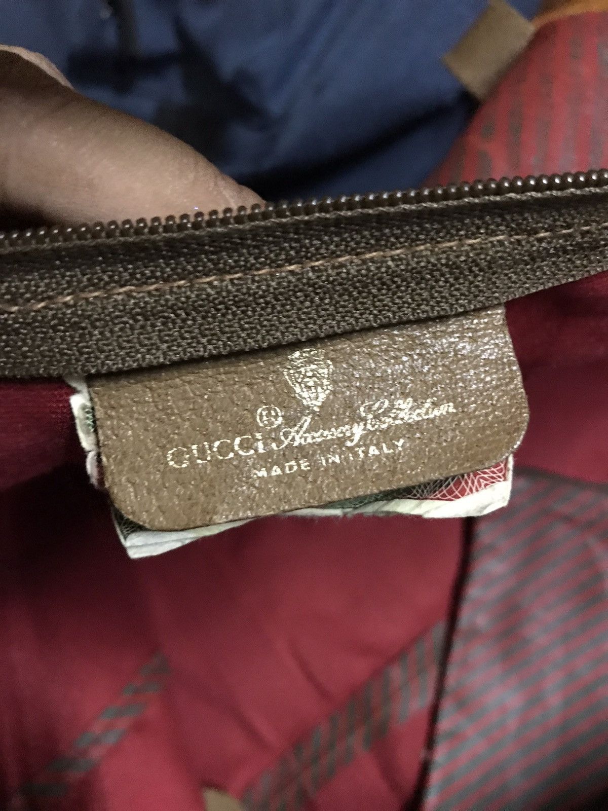 Gucci × Vintage Vintage Gucci travel 🧳 bag Size ONE SIZE - 9 Thumbnail