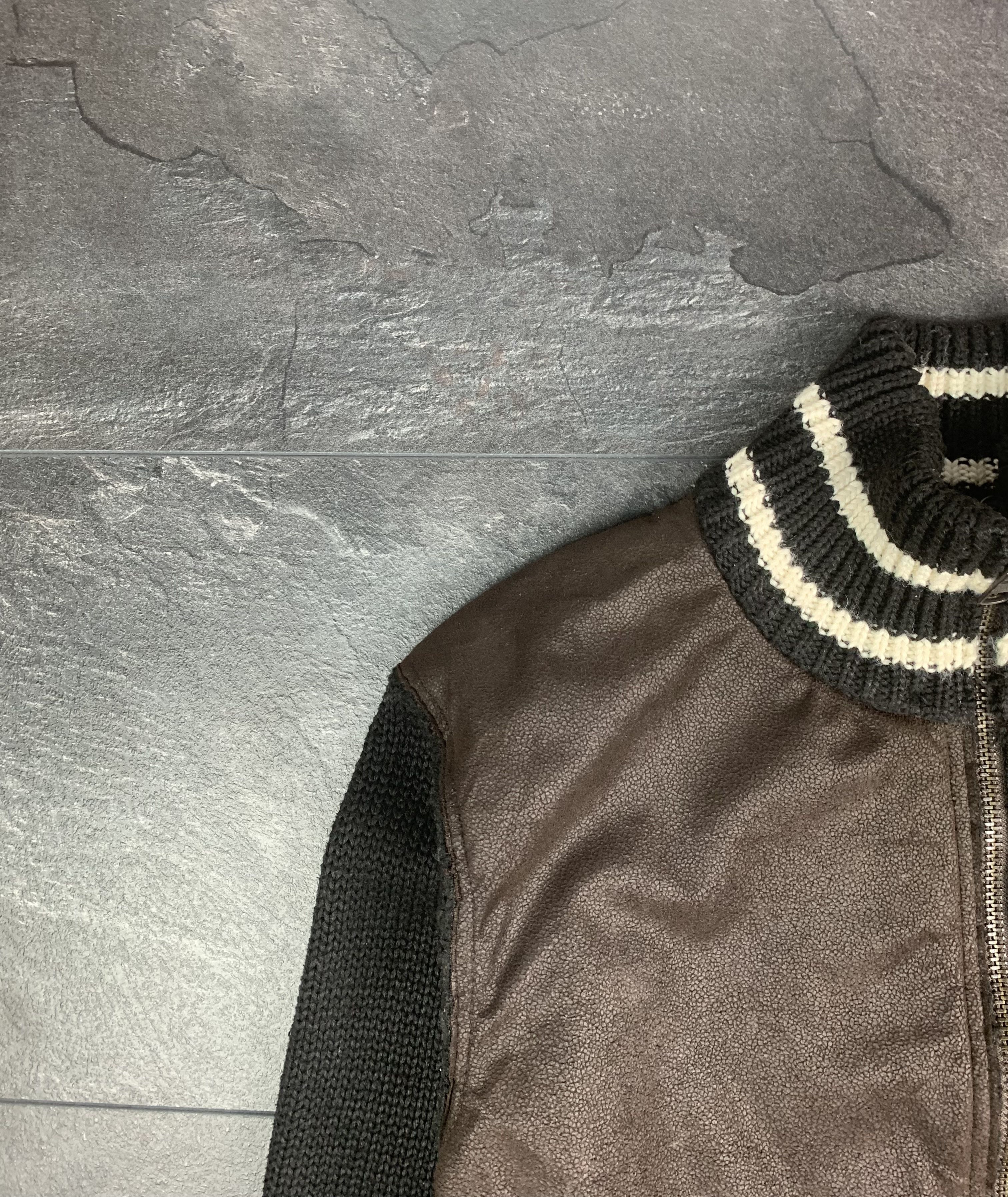Armani Exchange × Vintage Armani Exchange vintage light jacket knitted leather M Size US M / EU 48-50 / 2 - 3 Thumbnail
