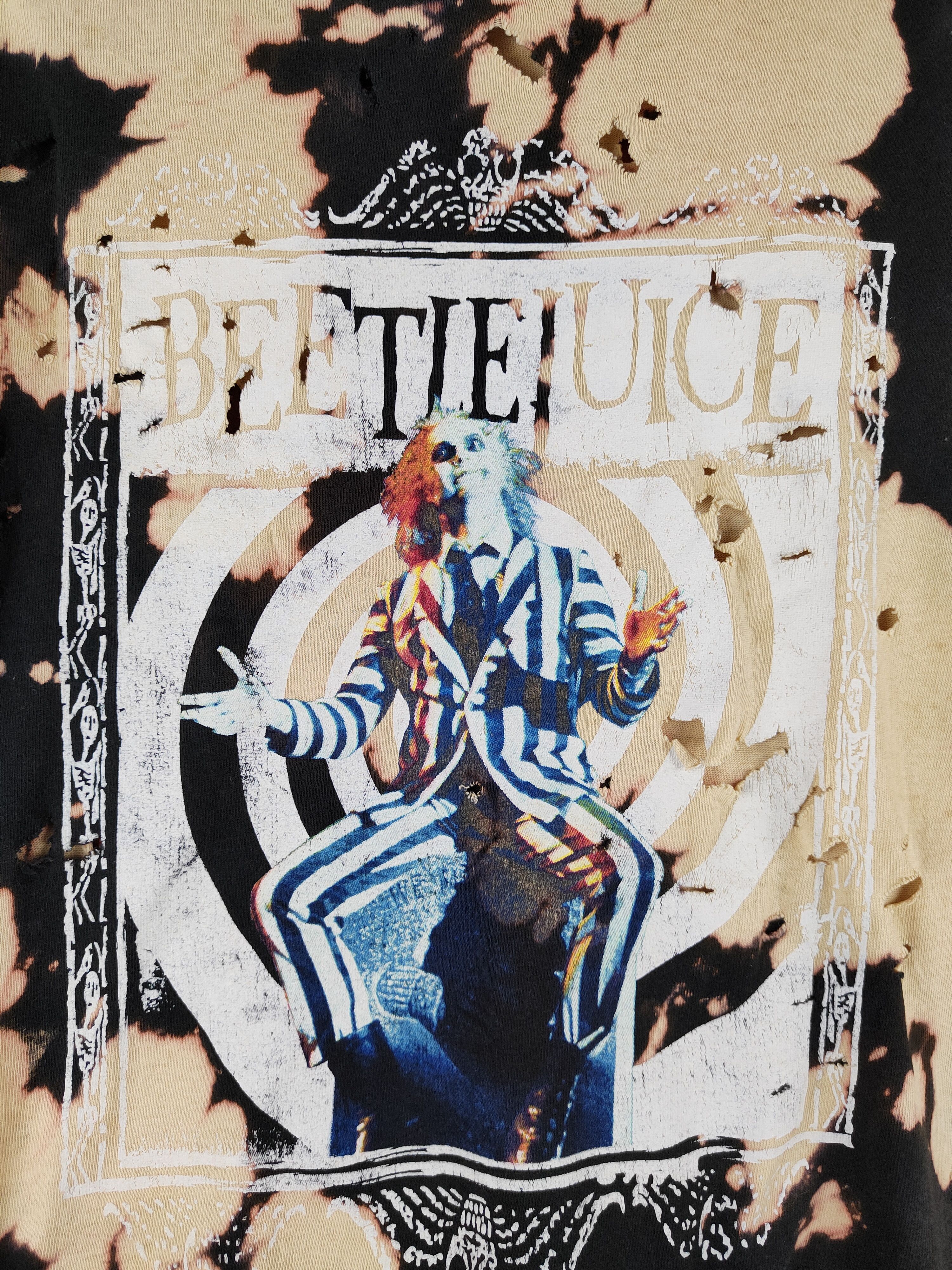 Expert Horror BeetleJuice movie horror distressed acid wash tee #S672 Size US L / EU 52-54 / 3 - 4 Thumbnail