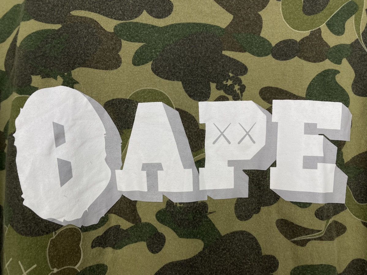 Bape × Kaws Bape x Kaws College Bendy Camo Tee Size US L / EU 52-54 / 3 - 4 Thumbnail