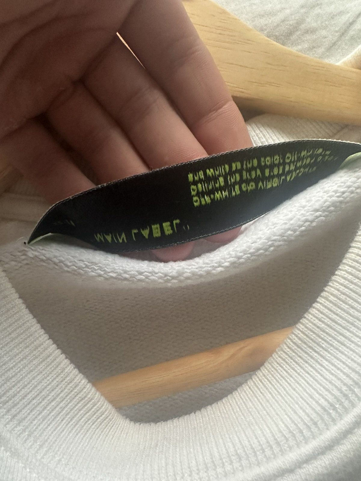 Off-White Off white Arachnid Jumper Size US XS / EU 42 / 0 - 8 Thumbnail