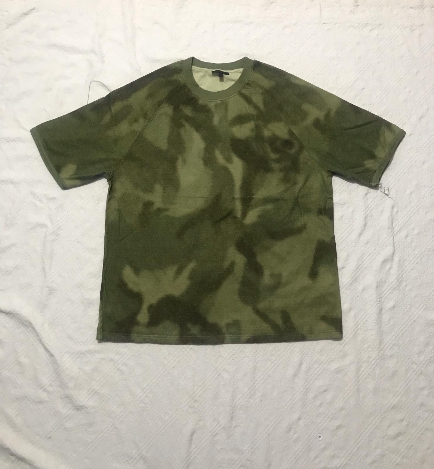 Yeezy Yeezy Season 3 Camo T-Shirt Size US L / EU 52-54 / 3 - 1 Thumbnail