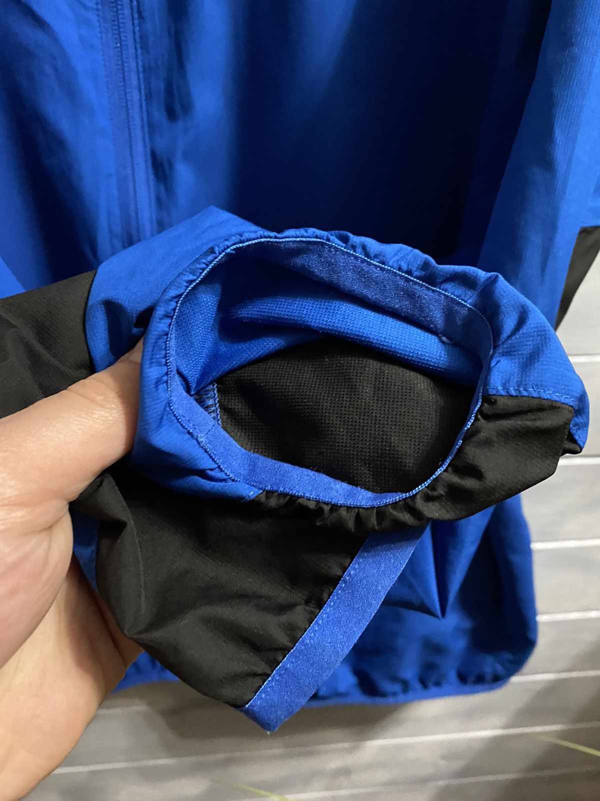 The North Face Light Thin Jacket The North Face Reflective Logo. TNF Y2K. Size US M / EU 48-50 / 2 - 7 Thumbnail