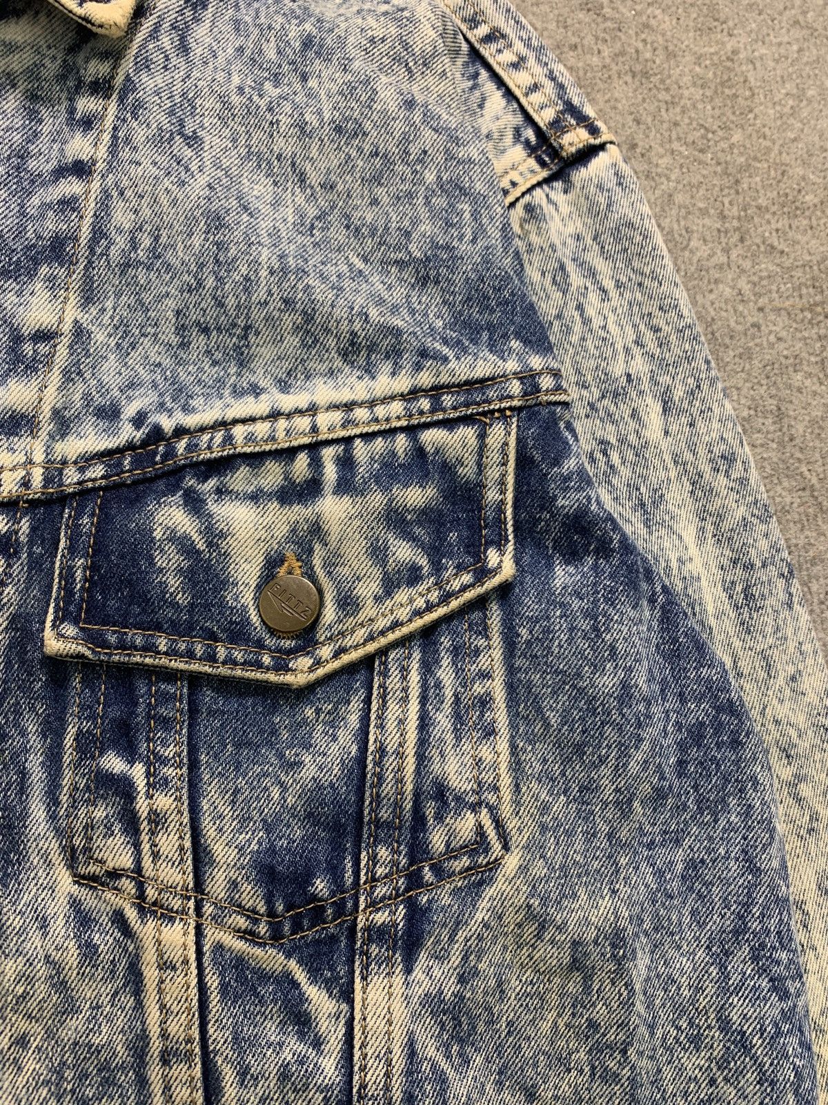 Vintage Vintage Fittz Distressed Denim Jacket Size US M / EU 48-50 / 2 - 8 Thumbnail