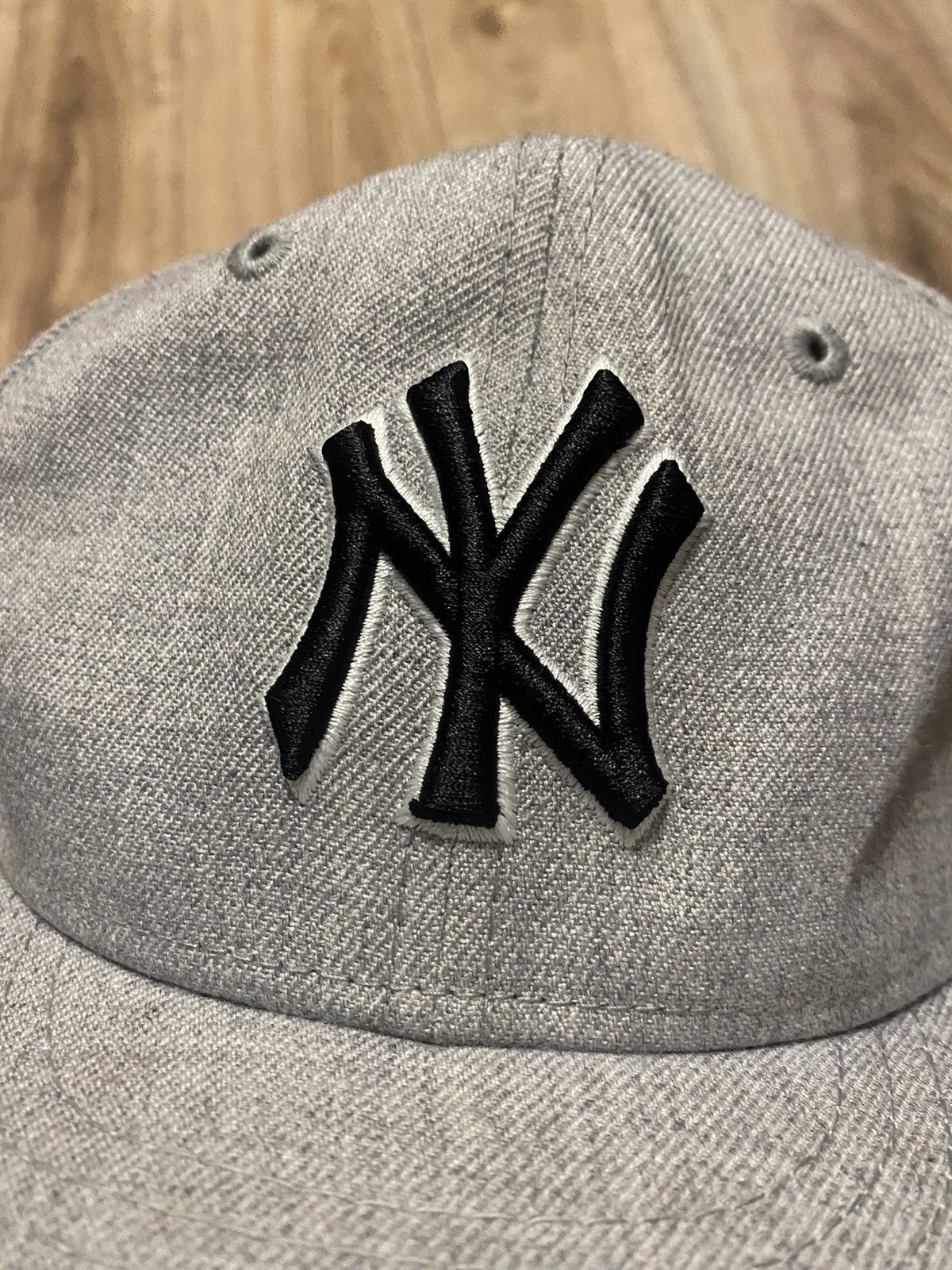 New Era Rare Vintage Winter Cap New Era Yankees Y2K USA. Size ONE SIZE - 2 Thumbnail
