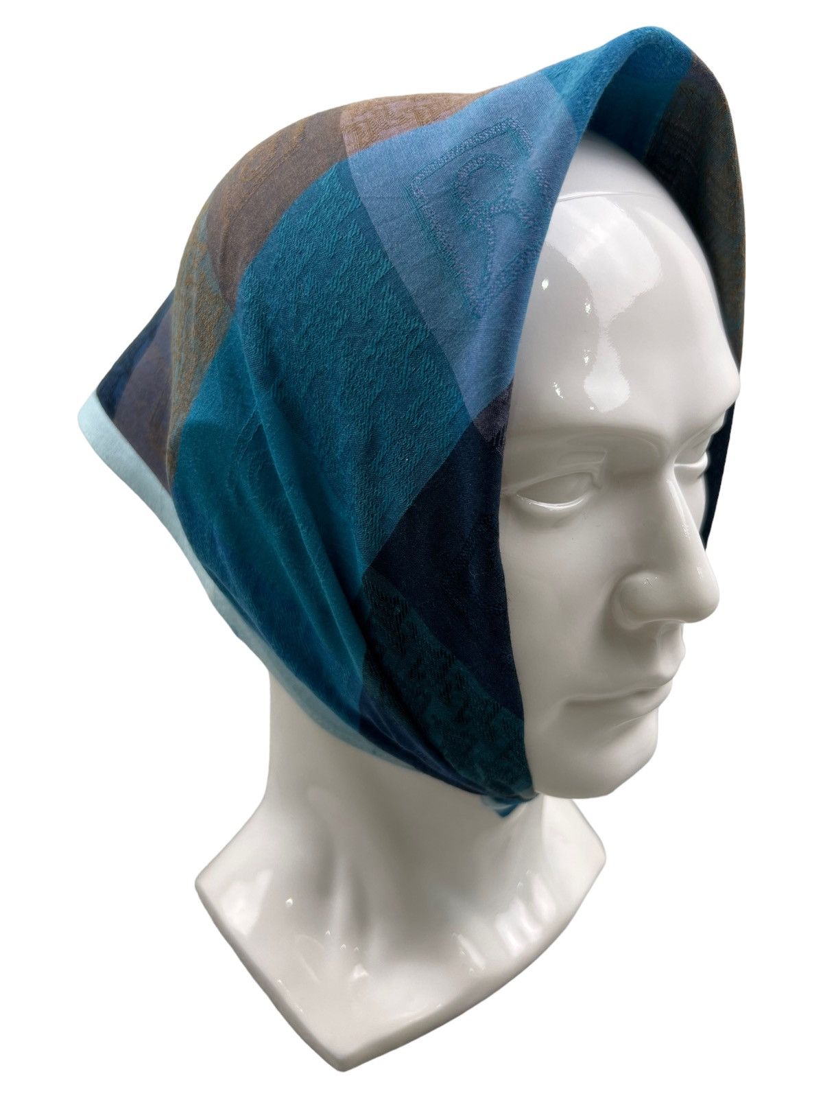 Roberta di Collana Handkerchief Neckerchief Pocketsquare