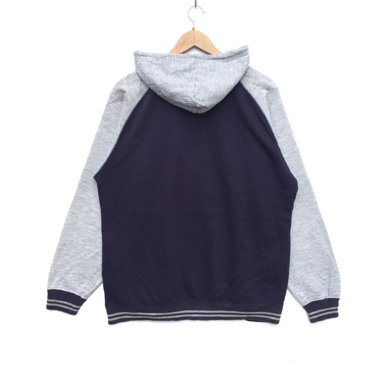 Champion Vintage 90s Champion Big Logo Spell Out Hoodie | Streetwear Size US L / EU 52-54 / 3 - 5 Thumbnail