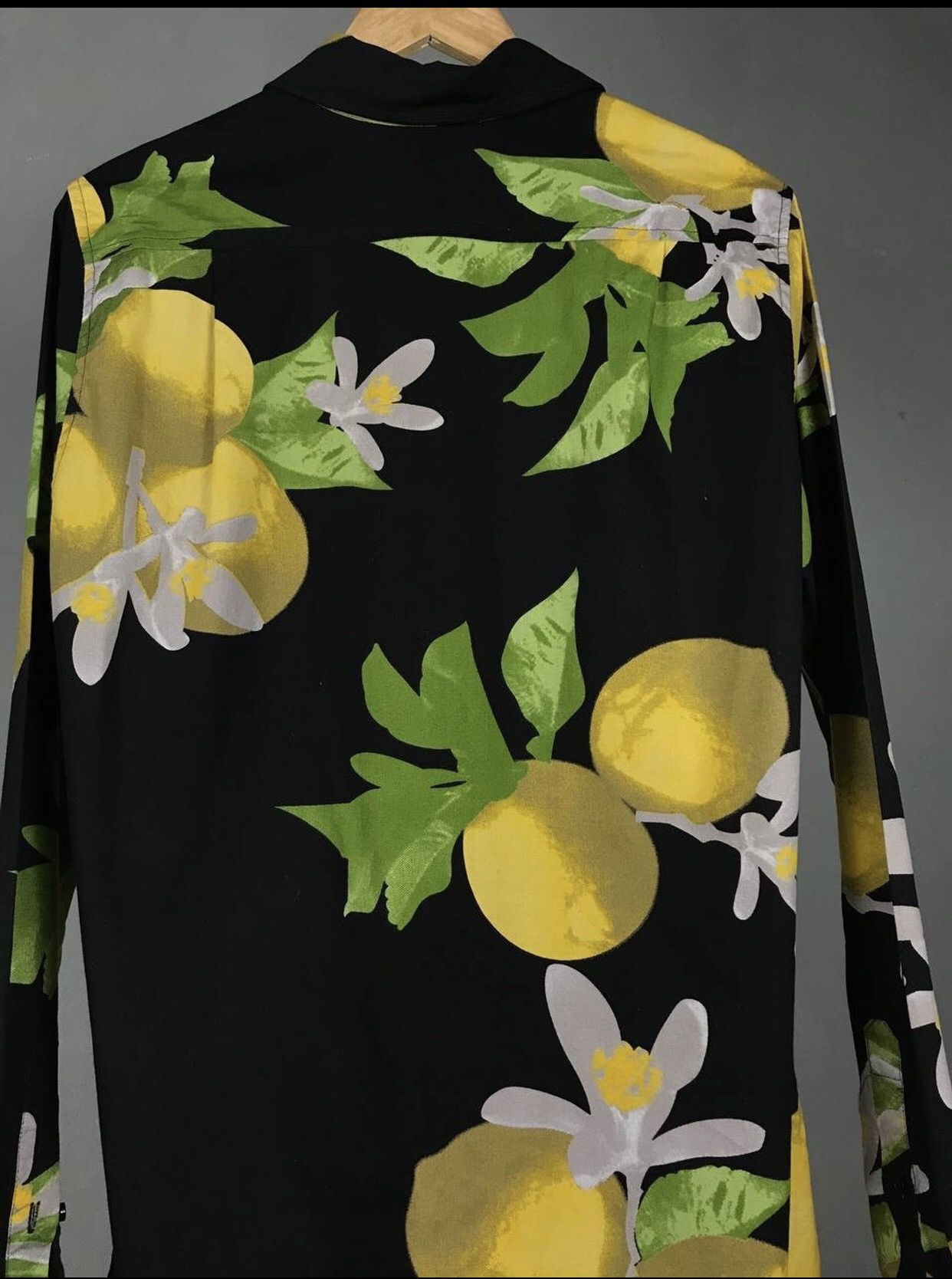Vintage Process Black street fashion crazy overprinted shirt Size US M / EU 48-50 / 2 - 8 Thumbnail