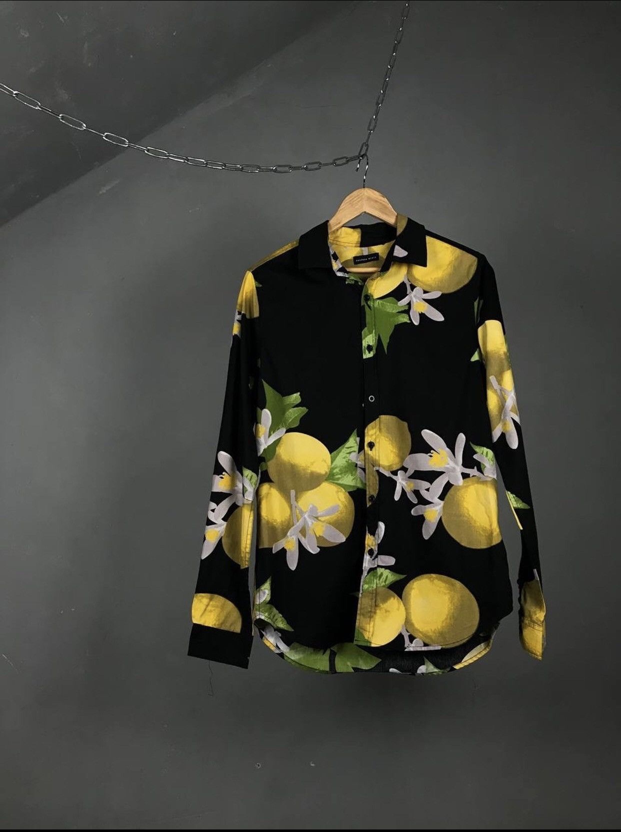 Vintage Process Black street fashion crazy overprinted shirt Size US M / EU 48-50 / 2 - 1 Thumbnail