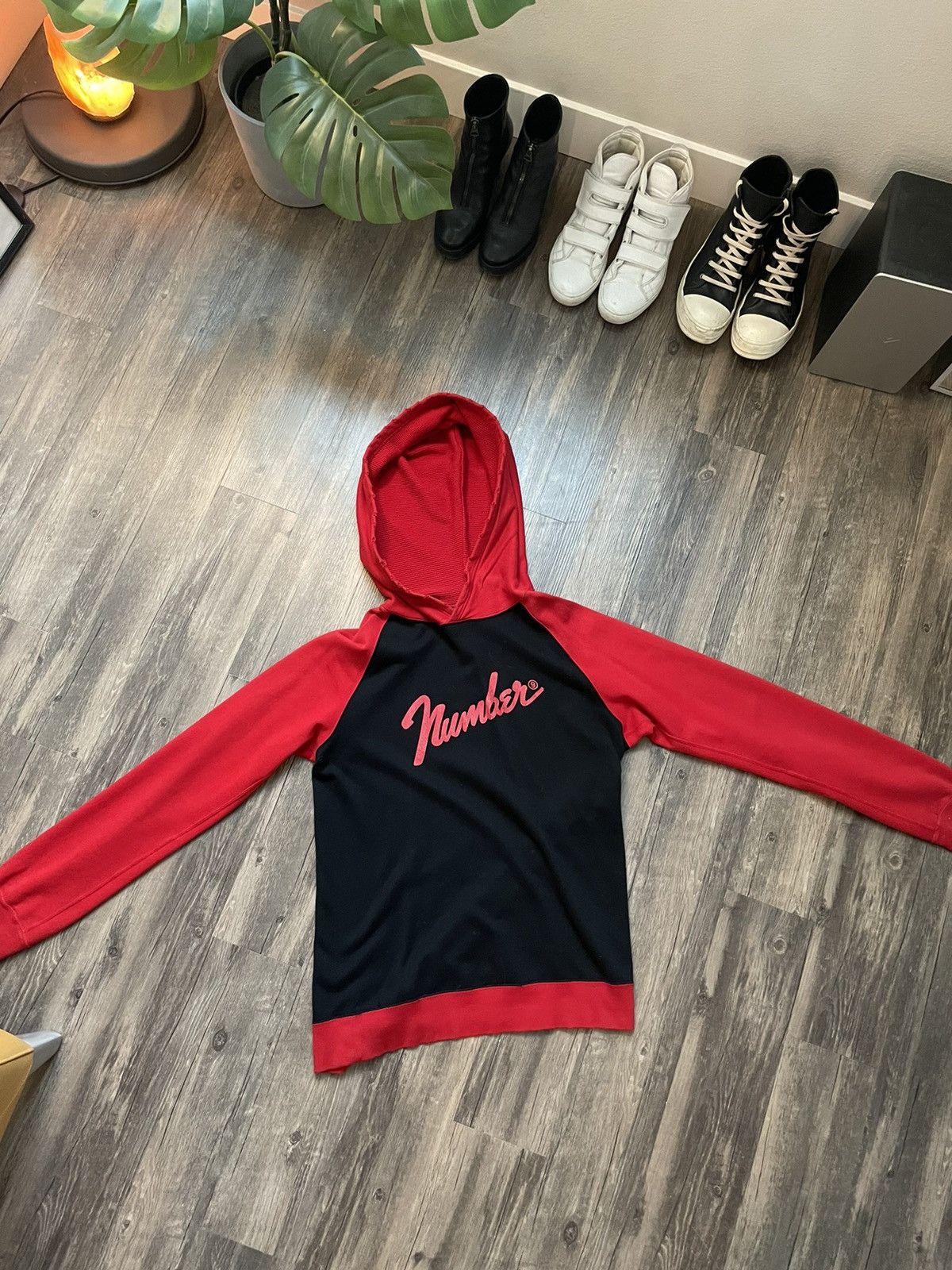 Number (N)ine AW2005 Fender Hoodie Size US L / EU 52-54 / 3 - 1 Preview