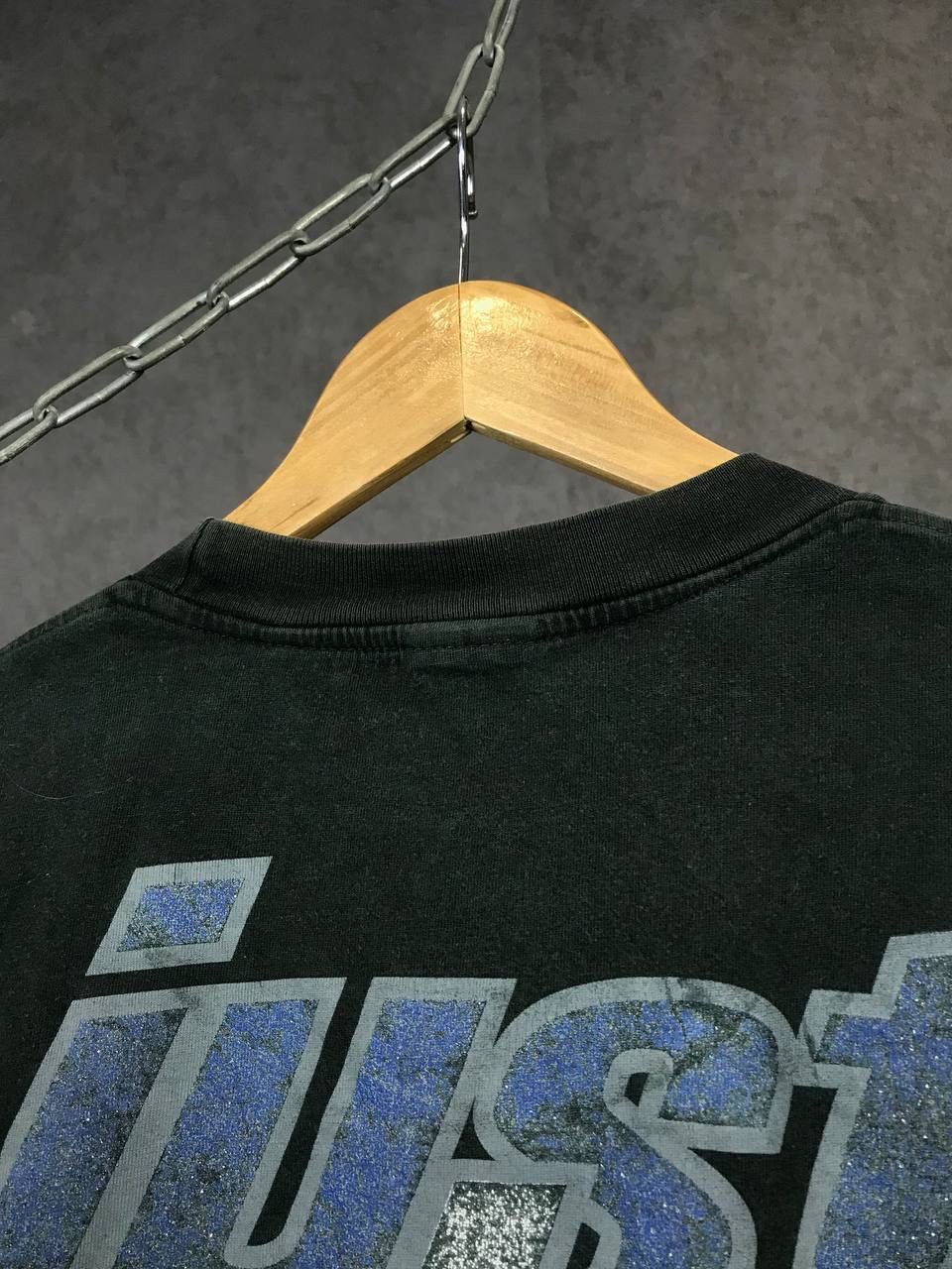 Nike Nike swoosh streetwear vintage center logo overprinted tee Size US XXL / EU 58 / 5 - 5 Thumbnail