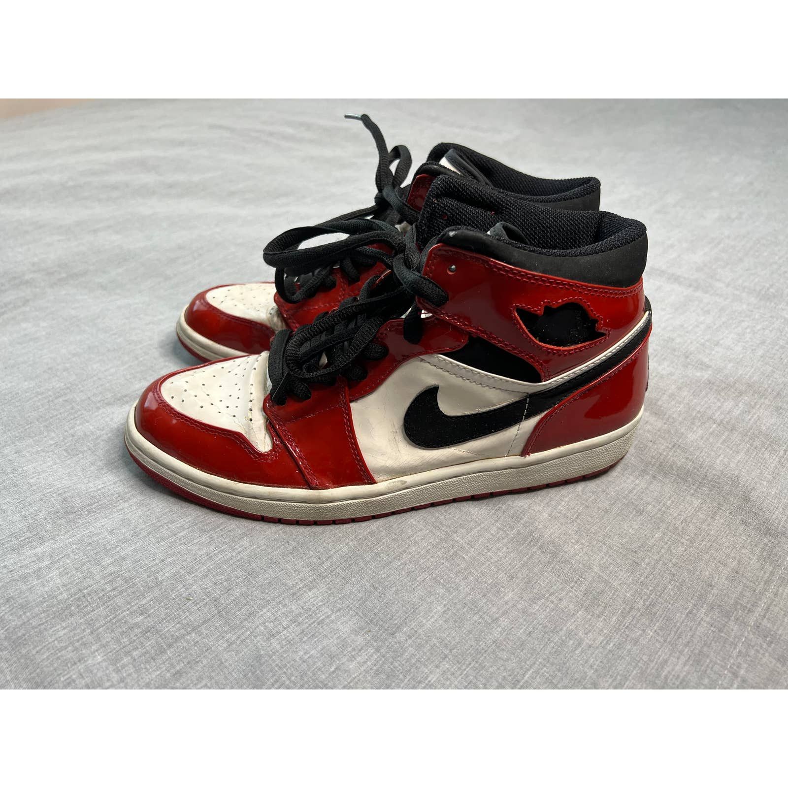 Jordan 1 Chicago Patent Leather Grailed