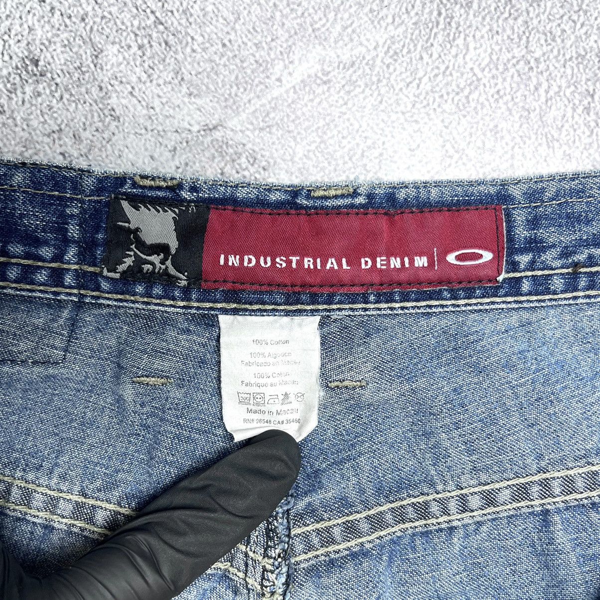 Oakley Vintage Oakley Y2K Denim Jeans Size: 32 Size US 32 / EU 48 - 13 Thumbnail