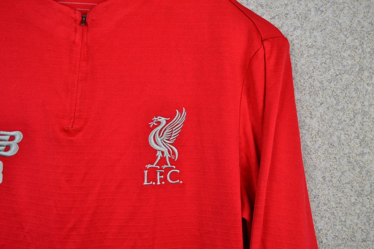 New Balance Liverpool New Balance Football Sweatshirt Soccer Size US M / EU 48-50 / 2 - 5 Thumbnail