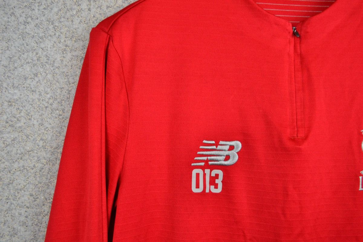 New Balance Liverpool New Balance Football Sweatshirt Soccer Size US M / EU 48-50 / 2 - 4 Thumbnail
