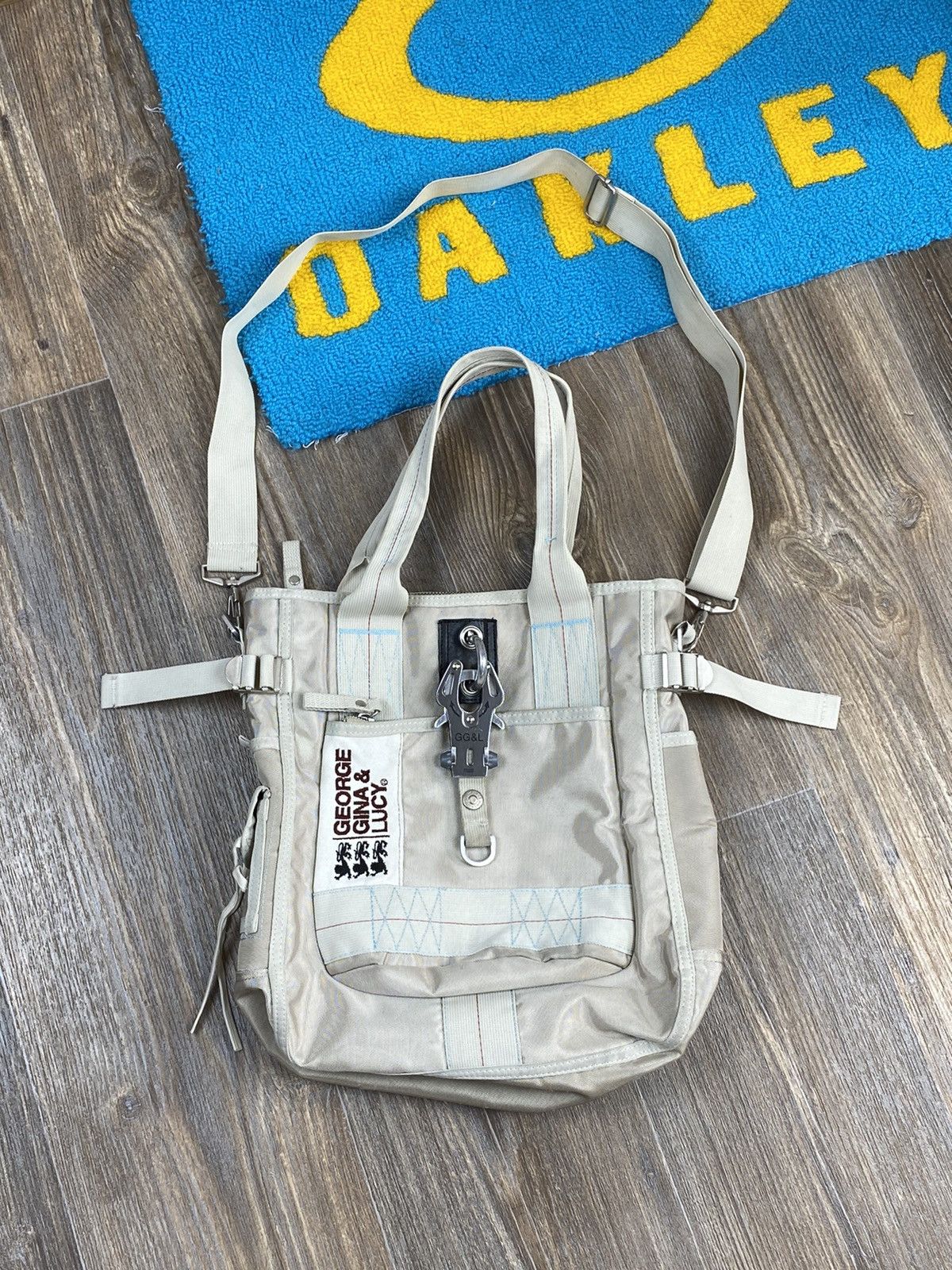 Vintage George Gina Lucy multi pocket crossbody cargo bag Size ONE SIZE - 1 Thumbnail