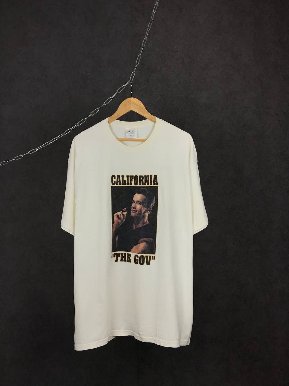 Vintage Arnold Schwarzenegger cult American vintage movie tee Size US XL / EU 56 / 4 - 1 Thumbnail