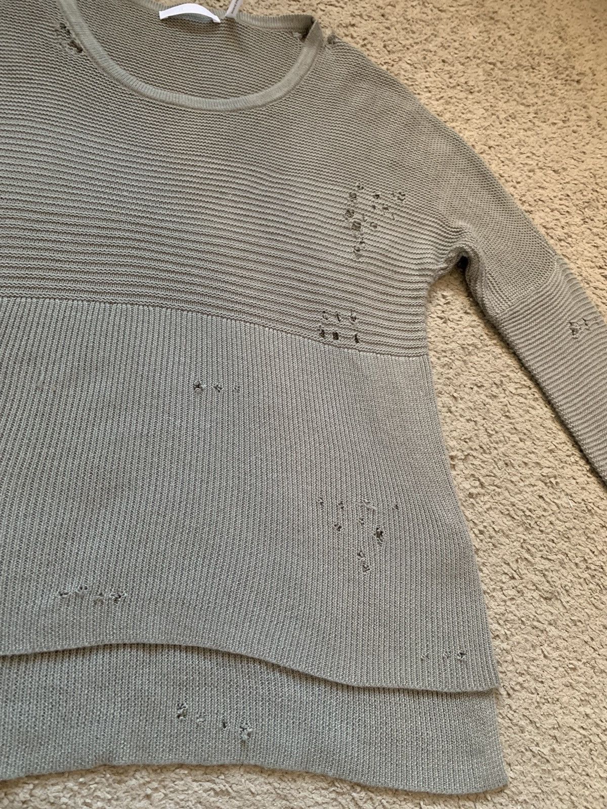 Helmut Lang HELMUT LANG DISTRESSED KNITTED SWEATER Size XS / US 0-2 / IT 36-38 - 5 Thumbnail
