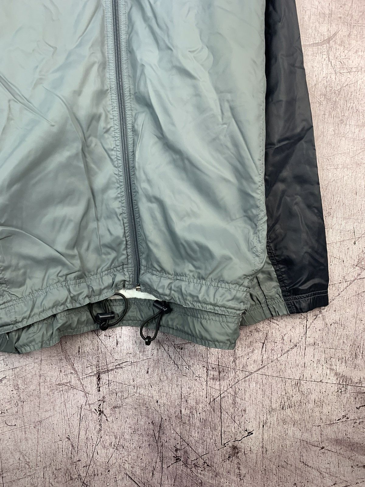 Nike × Vintage Nike 90s Vintage Mens Nylon Jacket Size US L / EU 52-54 / 3 - 4 Thumbnail