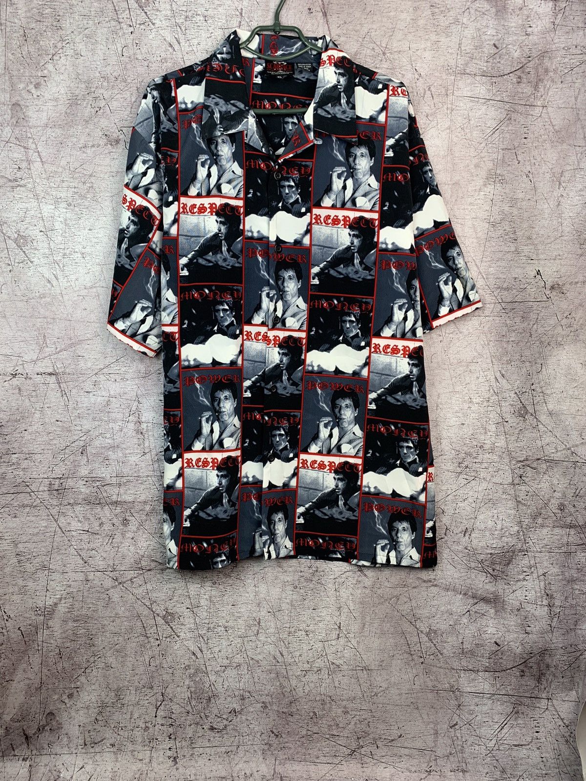 Vintage Scarface Movie Vintage Y2K Mens Hawaiian Shirt Size US XL / EU 56 / 4 - 1 Thumbnail