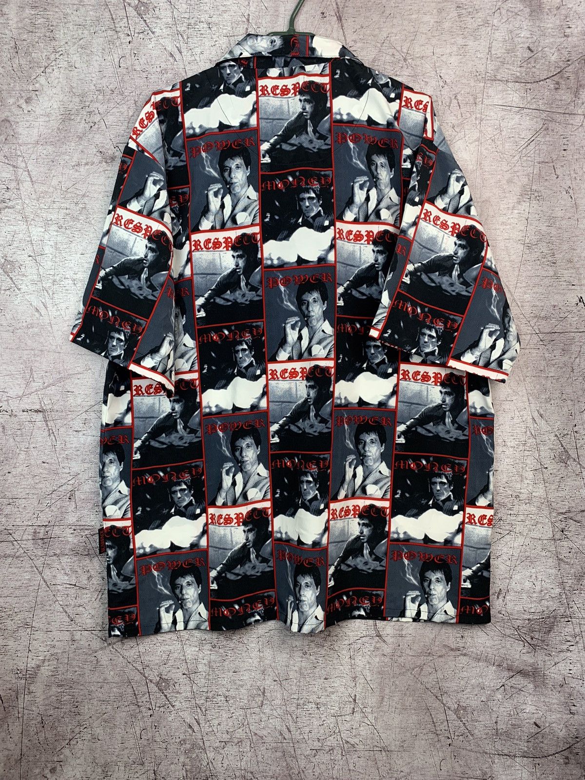 Vintage Scarface Movie Vintage Y2K Mens Hawaiian Shirt Size US XL / EU 56 / 4 - 11 Thumbnail