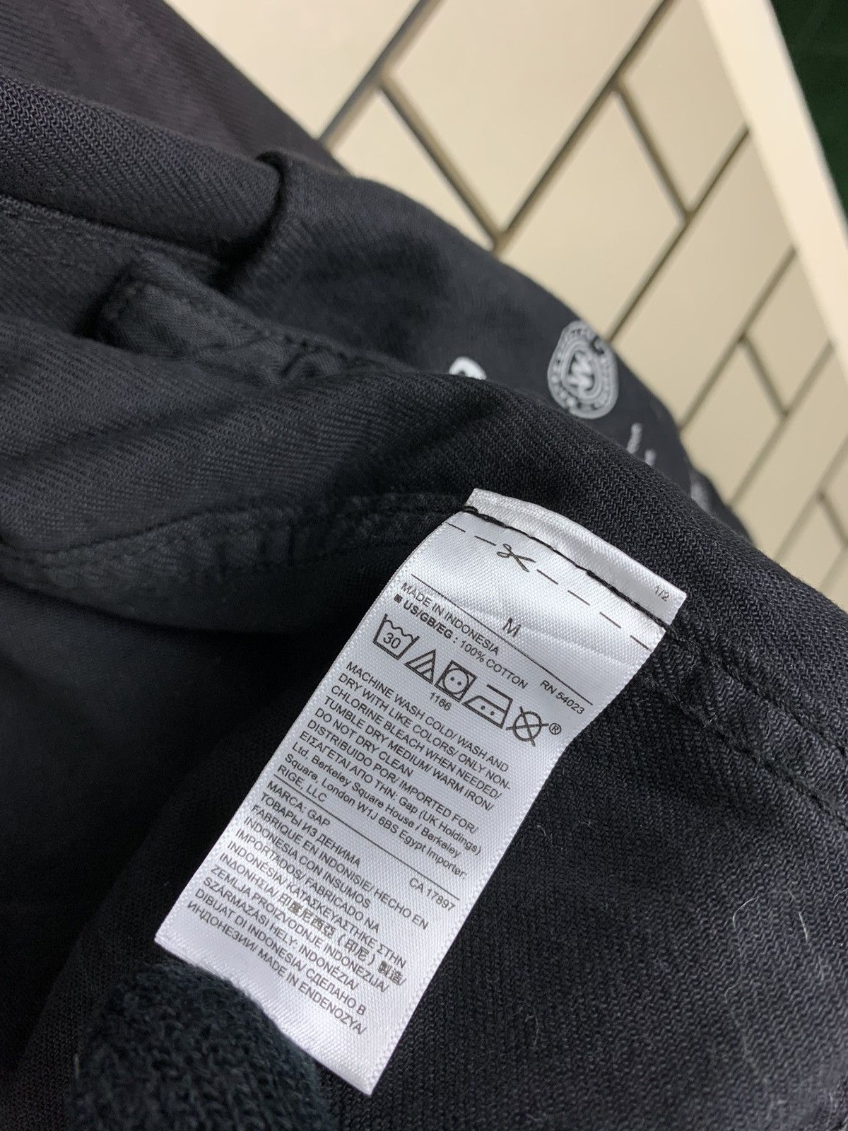 Gap × Vintage Vintage Trucker Gap Denim Jacket Size M / US 6-8 / IT 42-44 - 13 Thumbnail