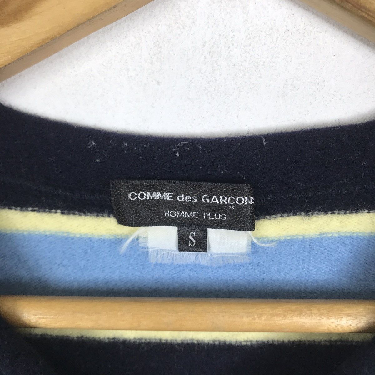 Comme des Garcons AD2006 Comme Des Garcons Homme Plus Stripe Wool Jumper Size S / US 4 / IT 40 - 4 Thumbnail