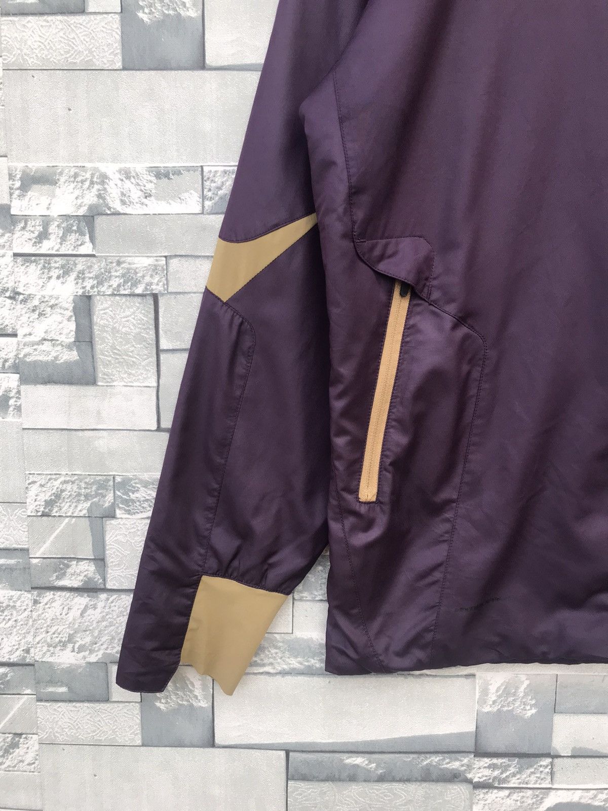 Oakley Vintage Oakley Archival Technical Jacket Plum/Tan Contrast Size US M / EU 48-50 / 2 - 7 Thumbnail