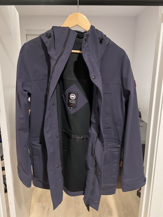 Cargo bay sale coat canada goose