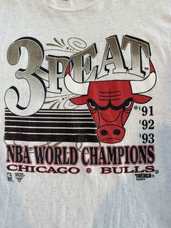 Vintage Chicago Bulls 3 Peat Champions Bootleg 90's t-shirt