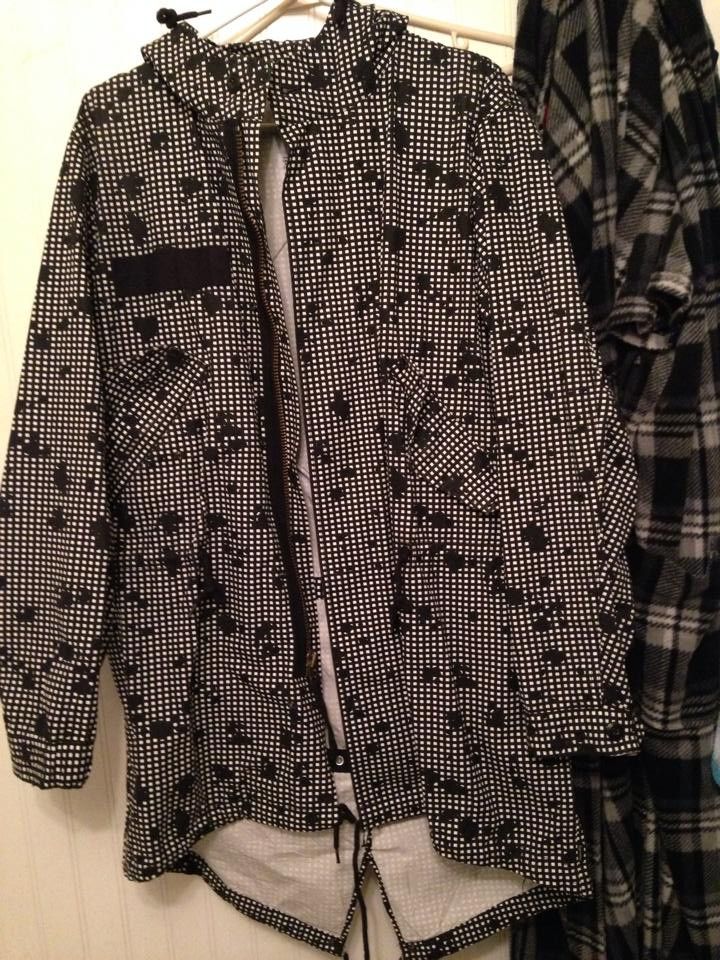 Supreme riot parka store