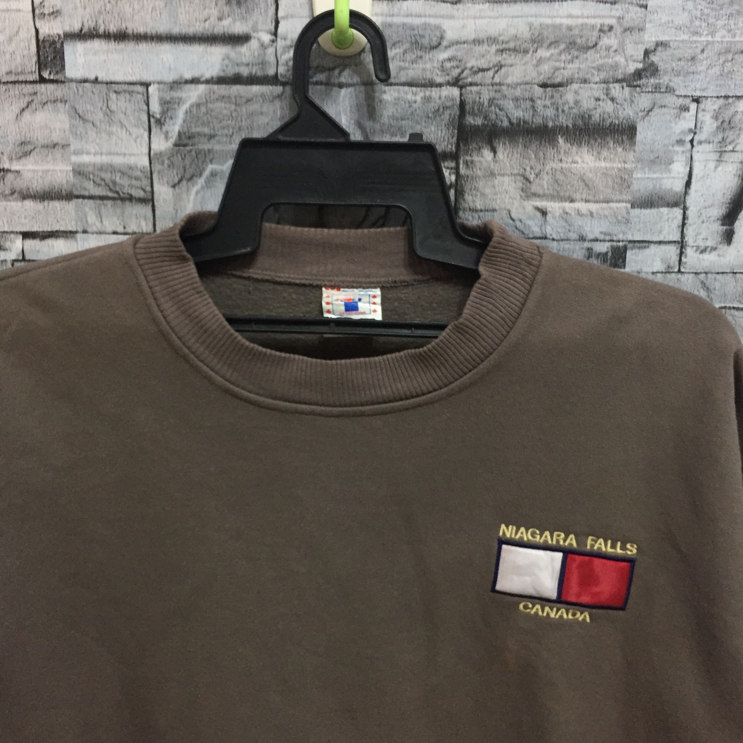 Vintage Vintage Mr. Ricco embroidered Niagara Fall Canada fit L Size US L / EU 52-54 / 3 - 2 Thumbnail