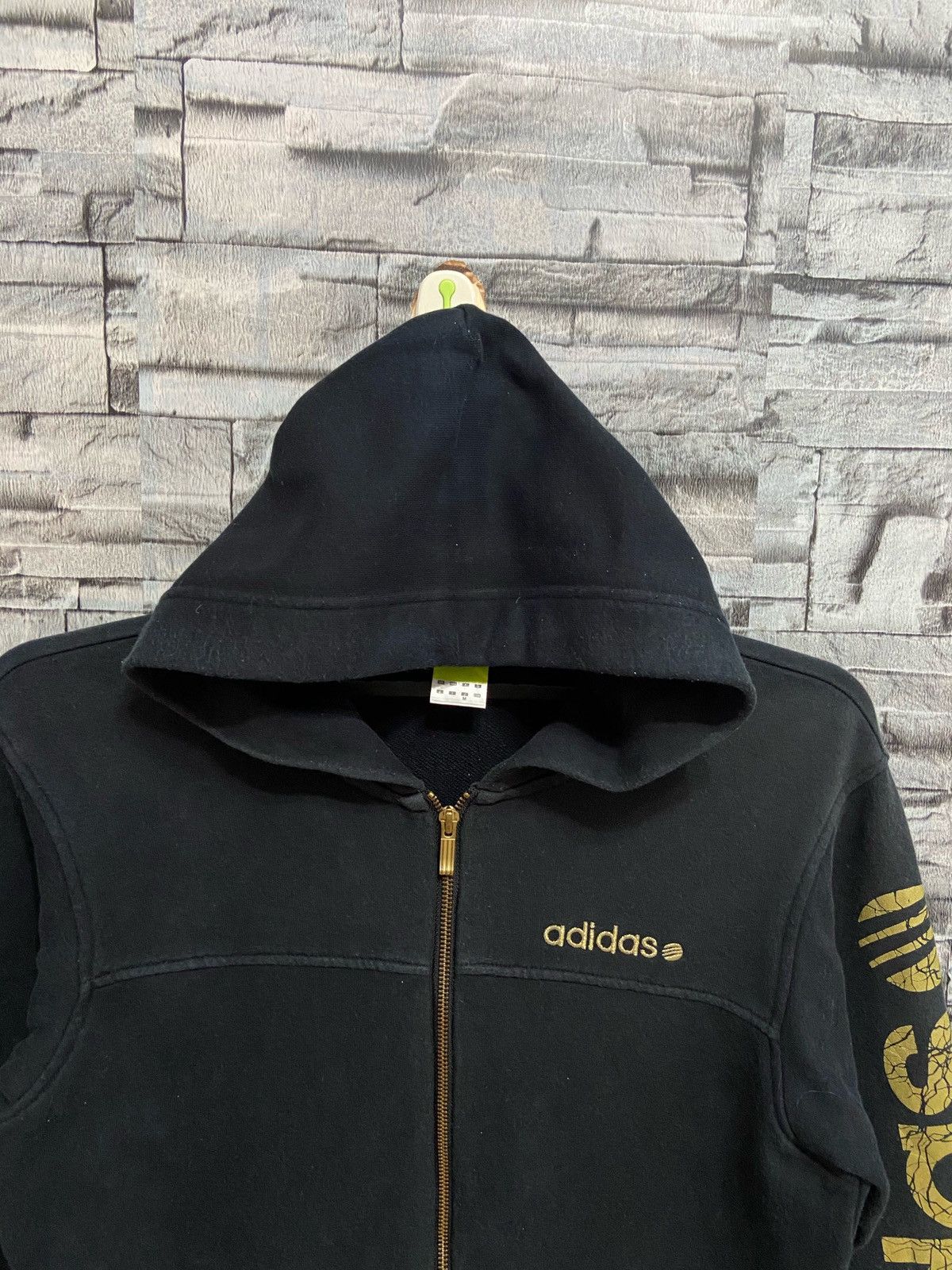 Adidas Vintage Adidas Hoodie spell out big fit M Size US M / EU 48-50 / 2 - 2 Thumbnail