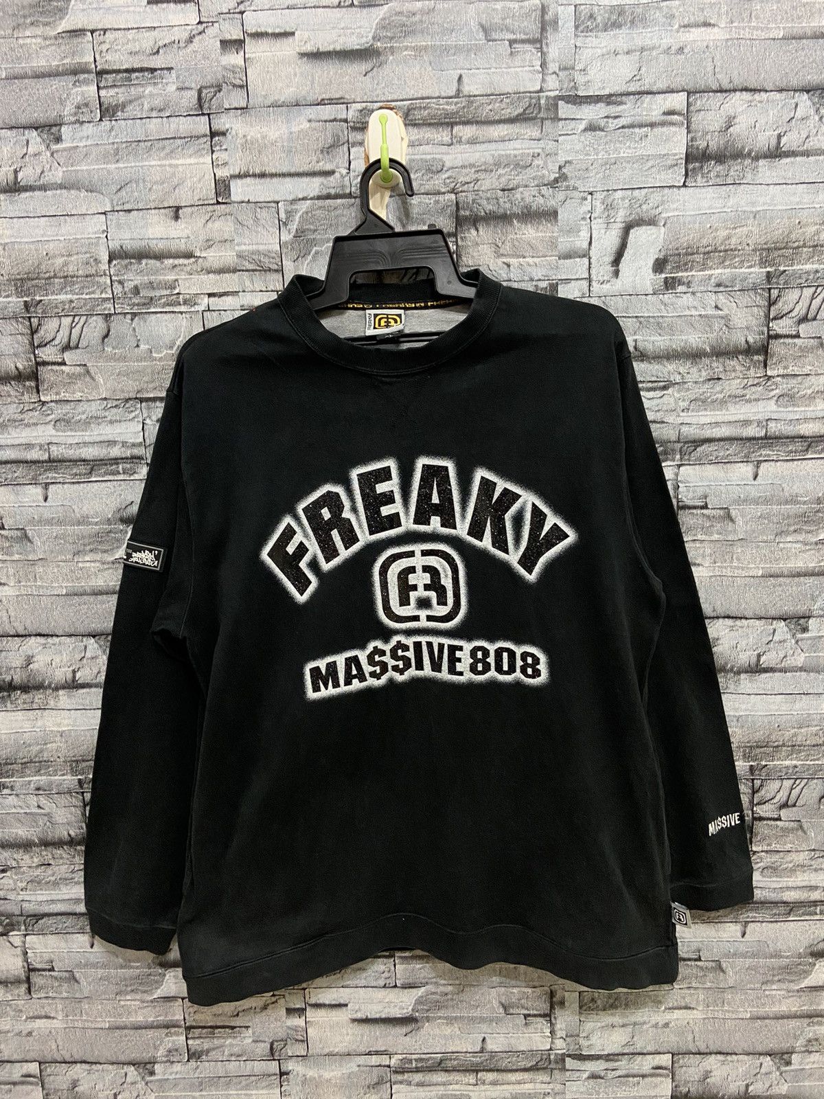 Japanese Brand Freaky Massive sweatshirt embroidered hip hop streetfashion Size US XL / EU 56 / 4 - 2 Thumbnail